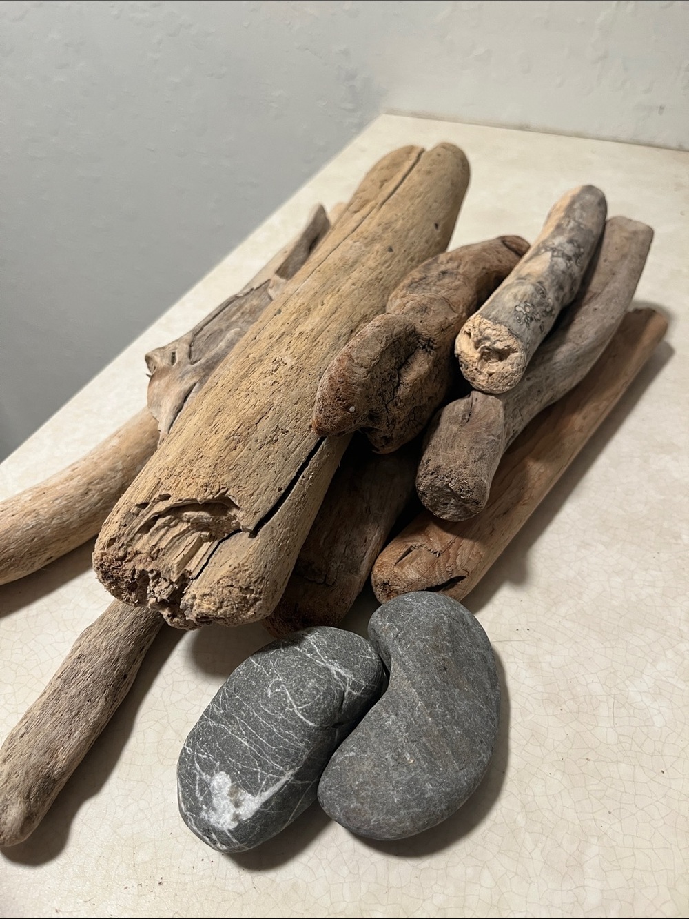 Natural Driftwood Bundle with Two River Stones - Brown & Gray